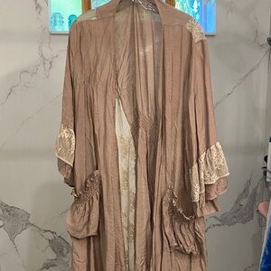 Chic Tan Women's Cape with Lace Details